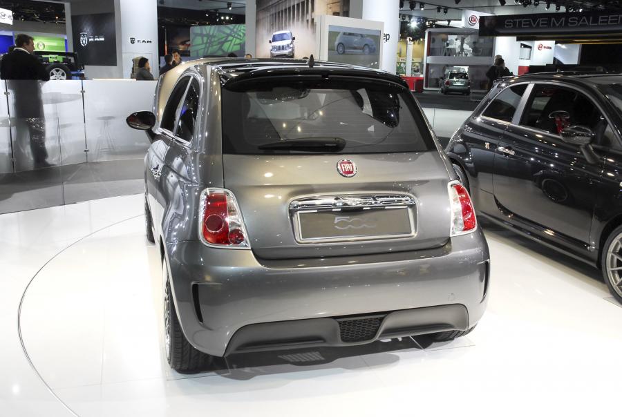  Fiat 500 BEV 2010 года  (фото 26 из 26)